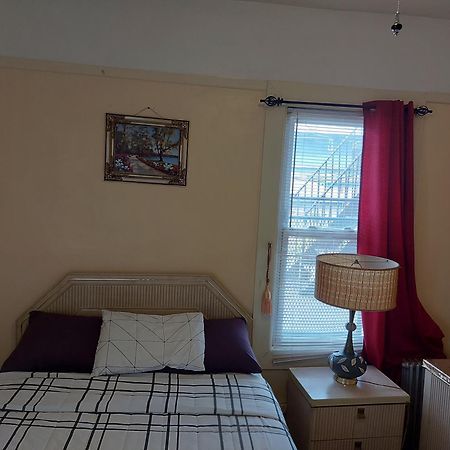 Crsytal Chateau Room Rental Nowy Jork Zewnętrze zdjęcie