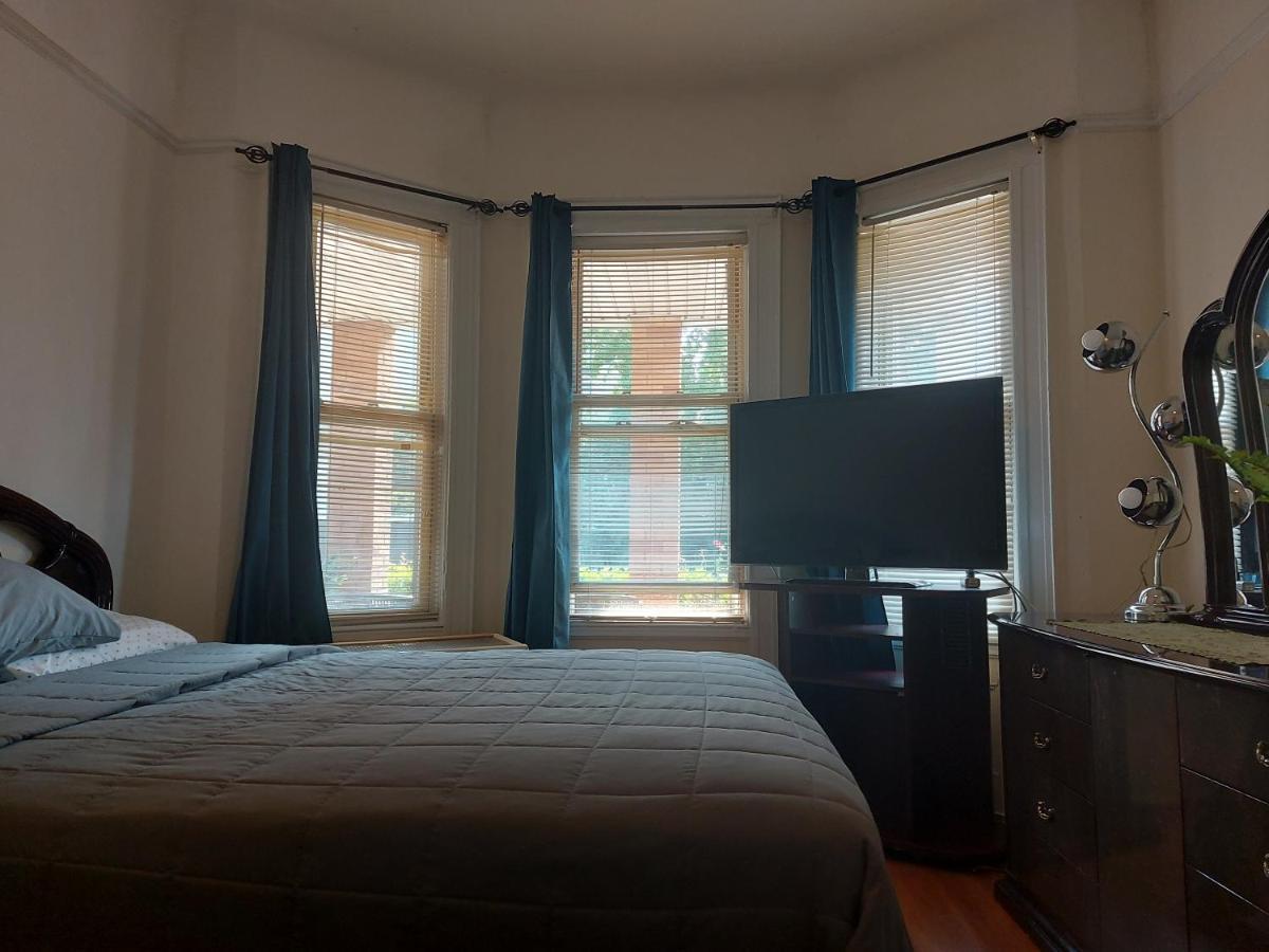 Crsytal Chateau Room Rental Nowy Jork Zewnętrze zdjęcie